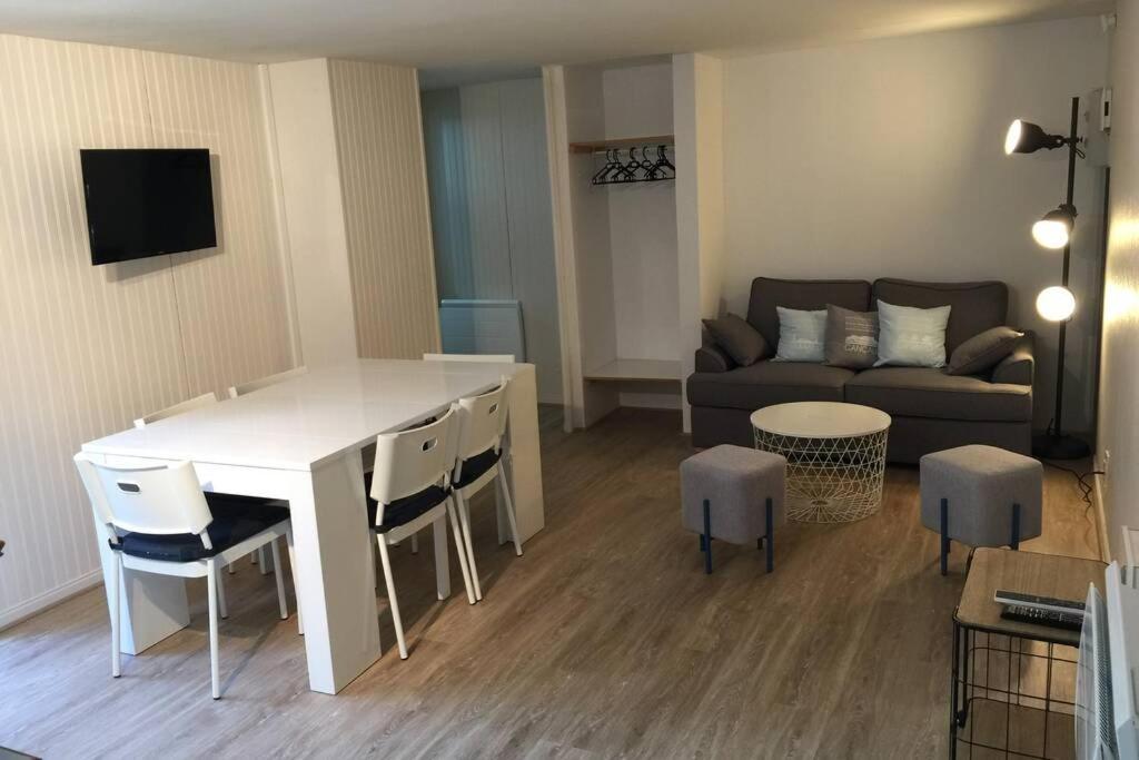 Ideal - Plage, Jardin & Jacuzzi, Proche Et Thalasso - 1 A 6 Personnes Apartment *